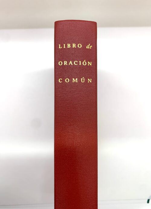 Libro de Oración Común spine showing gold lettering on burgundy hardcover binding